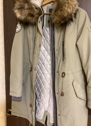 Класна зимова парка,