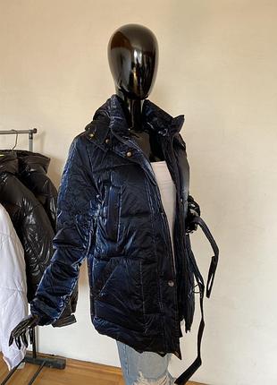Куртка. пуховик.
