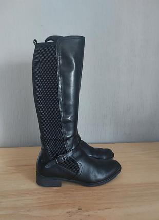 Шикарные кожаные сапоги tamaris