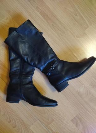 Утепленные кожаные сапоги, сапожки, на широком низком каблуке,aldo