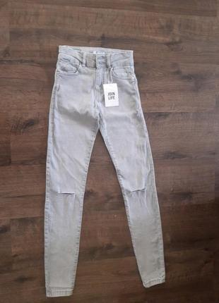 Джинси bershka