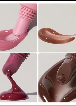 Зволожуючий блиск для губ lip plamper