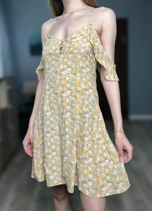 Платье платье платье сарафан платье желтое желтое в цветы цветочный принт мелких мелкие цветы7 фото