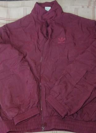 Костюм adidas кофта s, штани м. по факту костюм на s розмір