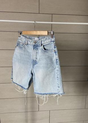 Шорти бермуди bershka