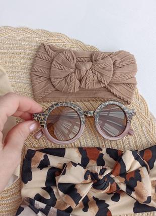 Повязочка, очки, тюрбан, сумочка для девочки4 фото
