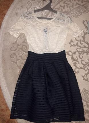 Плаття нарядне на дівчинку, біло-синє