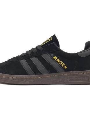 Adidas munchen чорні 44 45