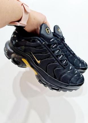Nike air max tn+ black/gold 3