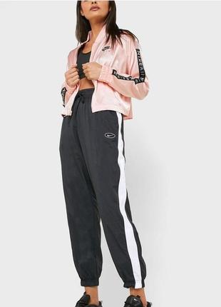 Спортивні штани nike speed nsw swsh wvn torrent cb women's sweatpants