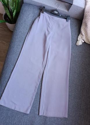 Серые широкие брюки в виде палаццо wide leg1 фото