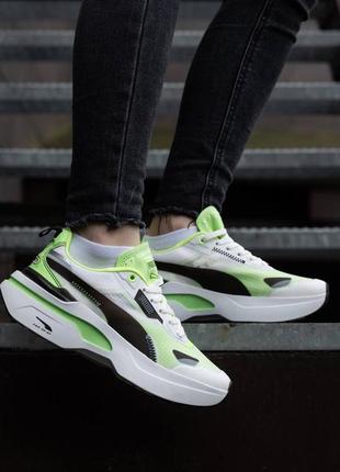 Стильні жіночі кросівки гарної якості в стилі puma kosmo rider light green7 фото
