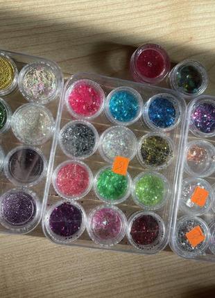 Блестки для ногтей