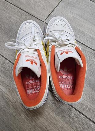 Adidas forum low x wood wood beige gw9313, кроссовки branco adidas originals forum, кожаные кеды брендовые3 фото