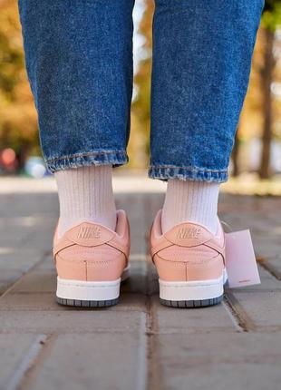 Жіночі кросівки nike sb dunk pink white знижка sale | smb7 фото