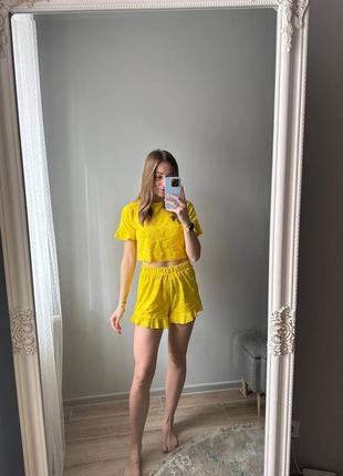 Домашний костюм пижама миккие маус желтый футболка топ + шорты3 фото