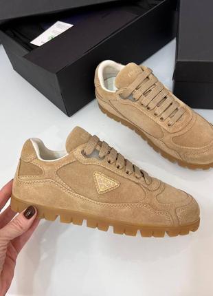 Замшевые кроссовки prada