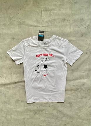 Футболка nike sportswear