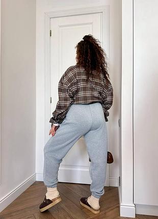 Теплые и уютные спортивные штаны батал3 фото