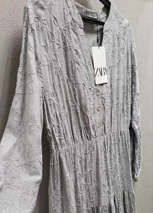 Серое платье миди с вышивкой zara - s, m, l7 фото