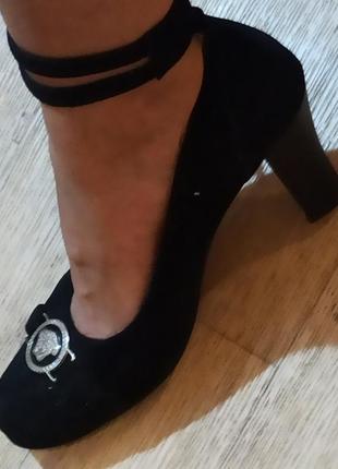 Вінтаж туфлі versace версаче