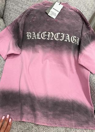 Футболка в стиле balenciaga