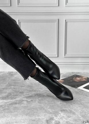 Чорні жіночі демісезонні ботильйони чулок на шпильці підборі жіночі демісезонні...