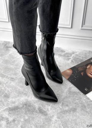 Чорні жіночі демісезонні ботильйони чулок на шпильці підборі жіночі демісезонні...
