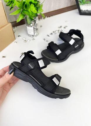 Крутезные, стильные и удобные босоножки-трекеры