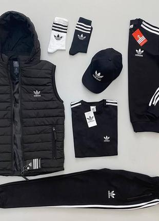 Комплект 6в1 adidas: жилет-світшот-штани-футболка-кепка-шкарпетки 2 пари1 фото