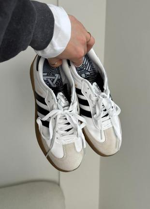 Кроссовки adidas puig samba × palace white black2 фото