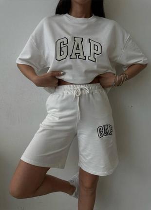 Костюм gap для девушек (шорты и футболка )3 фото