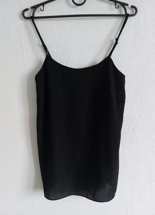 Гарна майка топ на тонких бретелях