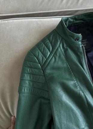 Зеленая кожаная куртка g star raw4 фото