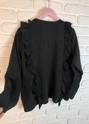 Шикарная черная шелковая блуза zara с воланами. натуралтная нарядная блуза с купро5 фото