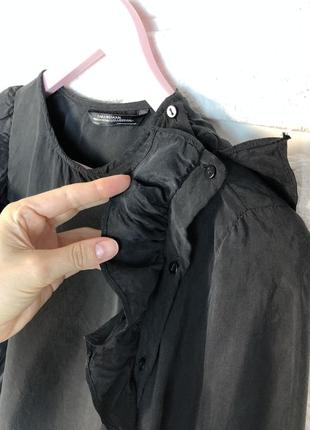 Шикарная черная шелковая блуза zara с воланами. натуралтная нарядная блуза с купро8 фото