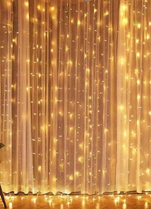Светодиодная гирлянда штора водопад 240-ww led 3х2м (белый шнур, переходник) золотой свет
