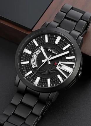 Мужские часы skmei 1985 на браслете (черные с серебристым)