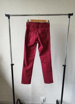 Женские джинсы скинни с высокой посадкой бордового цвета next2 фото