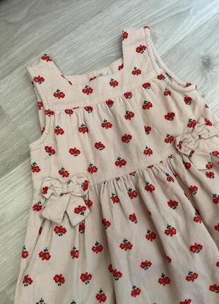 Платье на девочку бежевое в красный цветок на 2-3 года2 фото
