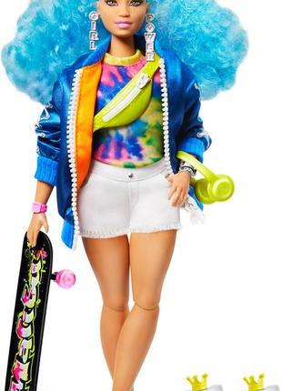 Кукла barbie барби экстра модница со скейтбордом голубыми волосами barbie extra doll with skateboard2 фото