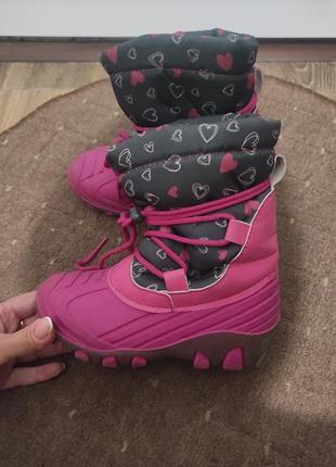 Теплі непромокаємі чобітки,стелька 17 см