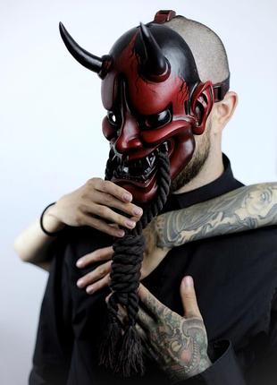 Японська маска для обличчя ханья