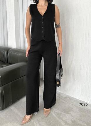 Костюм брючный