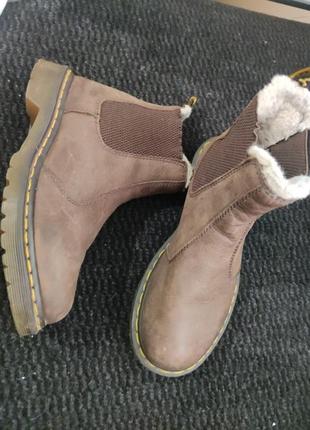 Женские сапоги