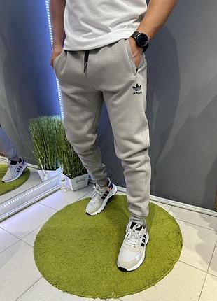 Мужские спортивные теплые брюки на флисе adidas
