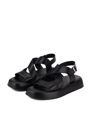 Босоножки женские кожаные в трех цветах черные белые зеленые платформа лето