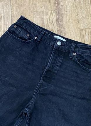 Чорні джинси прямого крою з необробленим низом від zara4 фото
