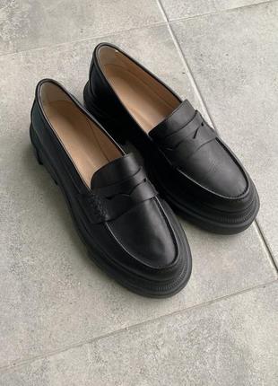 Лоферы кожа