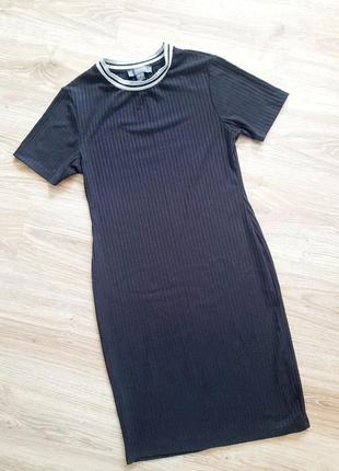 Платье бренда primark